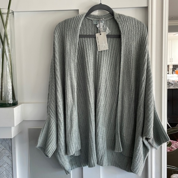 Barefoot Dreams Sweaters - Barefoot Dreams Cozichic Ribbed Shrug Cardi Meadow Green NWT